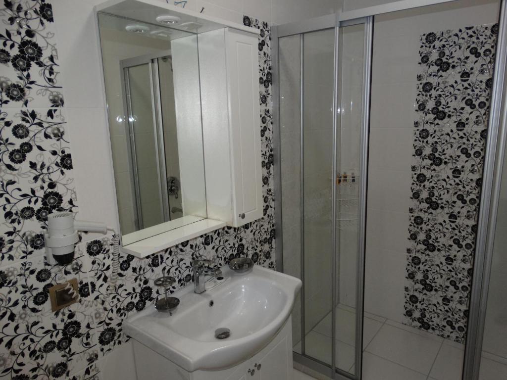 Bronze Hotel Gümbet Quarto foto